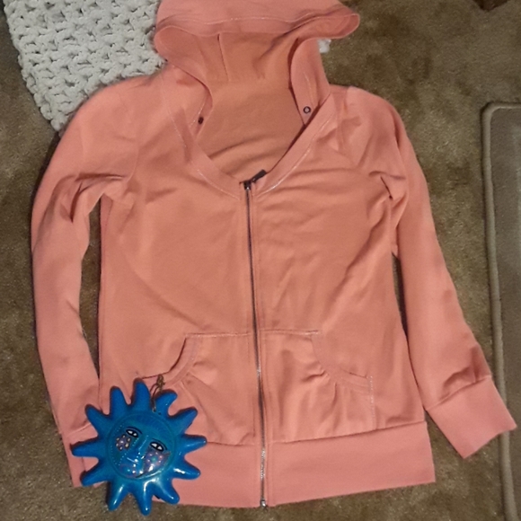 unknown Tops - ⭐Bright orange vneck hoodie